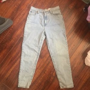 Levi’s 512 Slim fitting women’s Jeans